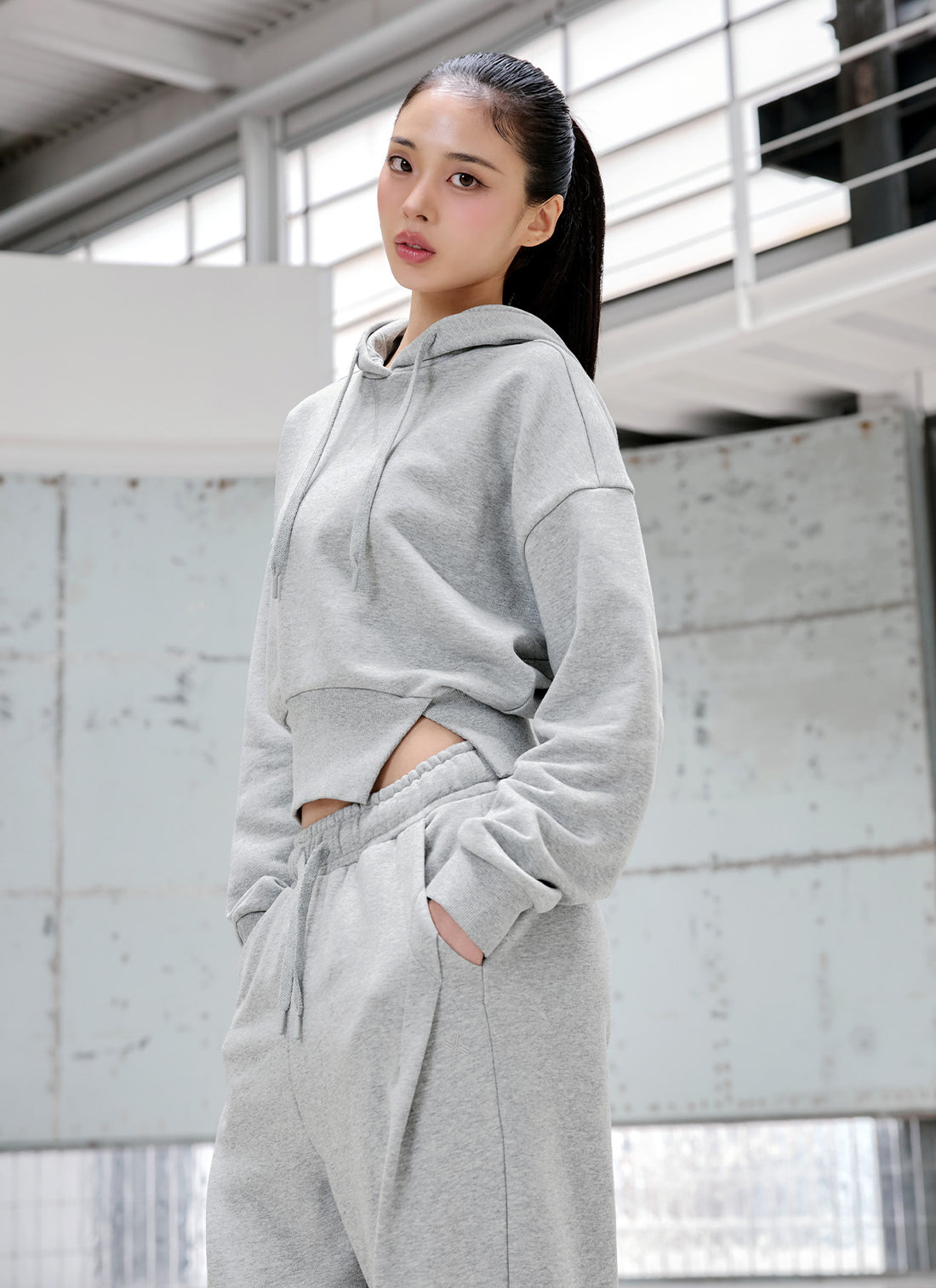 Softly One-Slit Crop Hoodie - Melange Gray