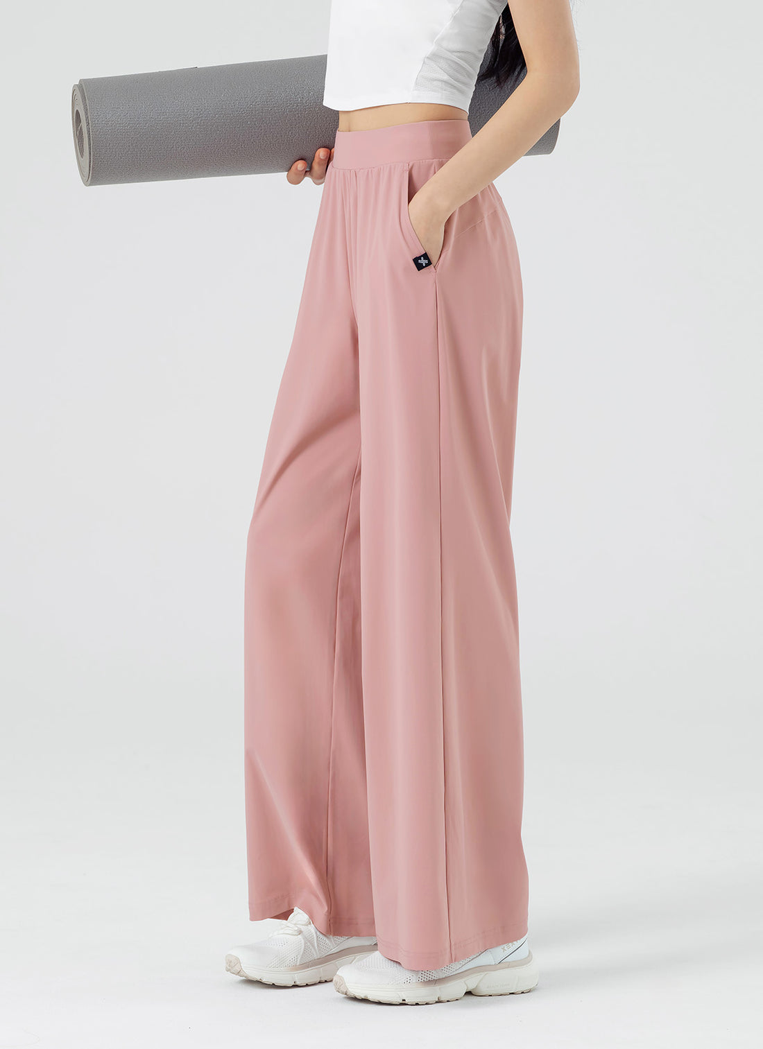 Air Freezer Wide Pants - Breeze Pink