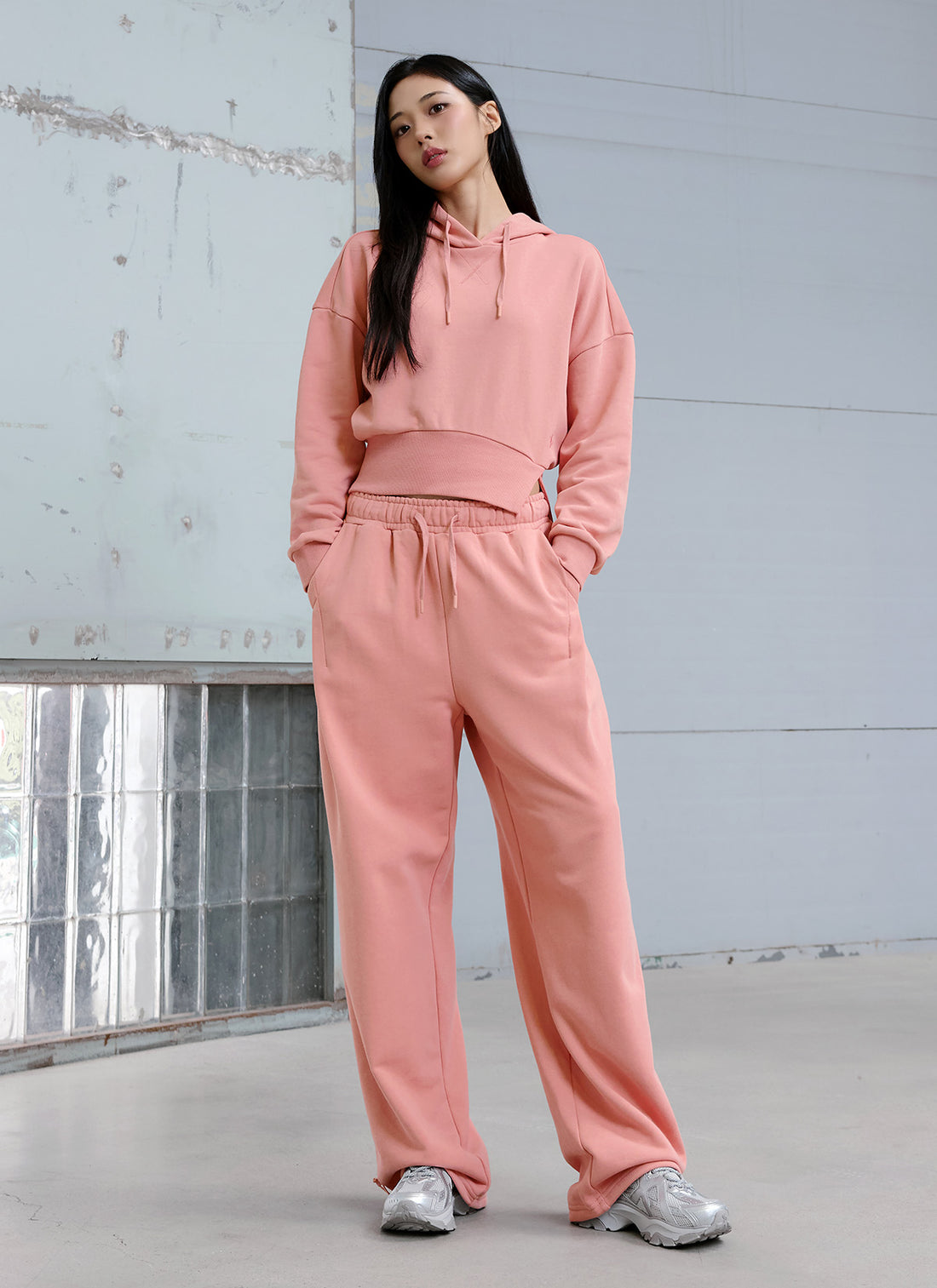 Softly One-Slit Crop Hoodie - Pink Fudge