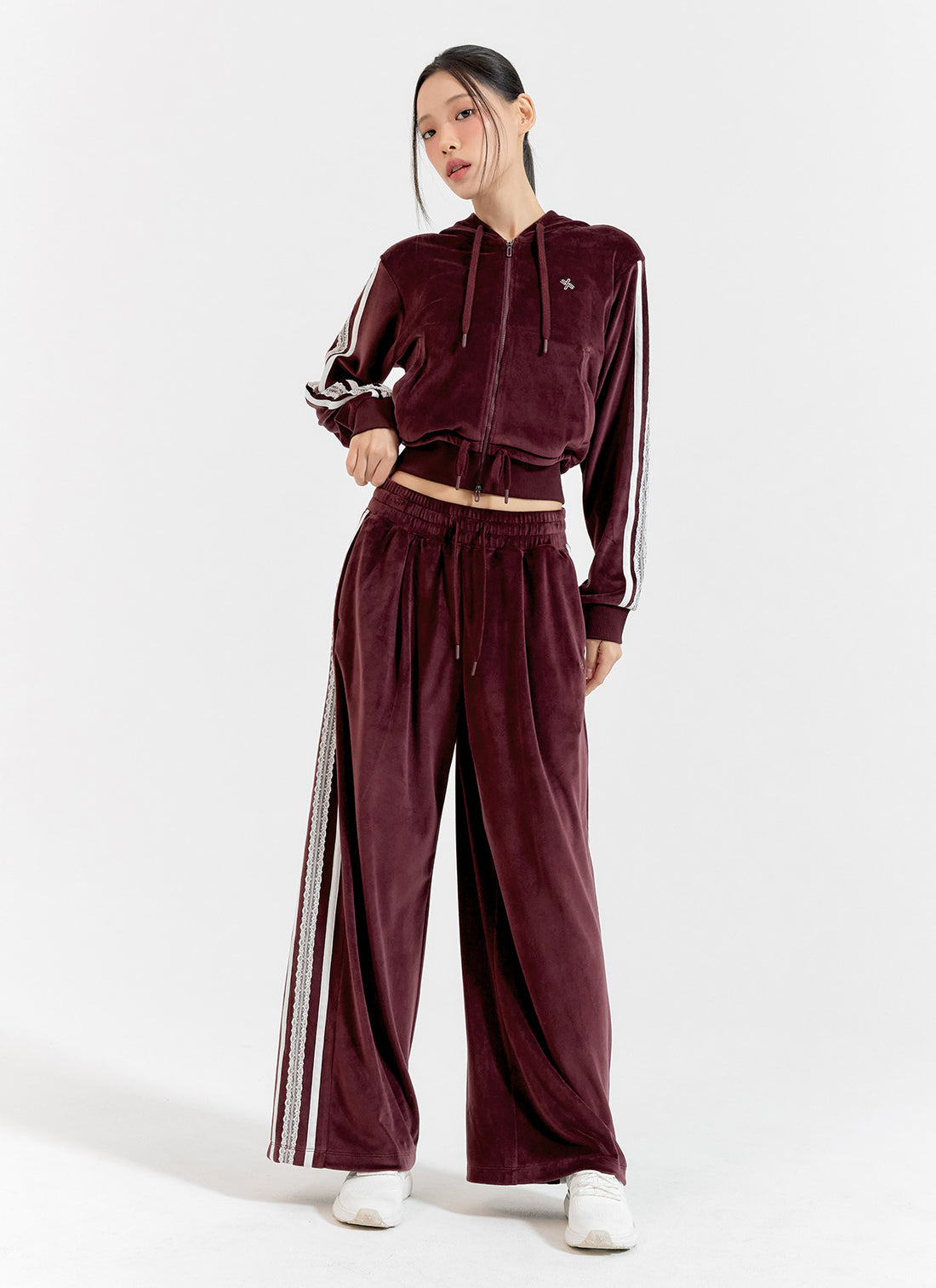Velour Laceline Wide Pants - Deep Burgundy