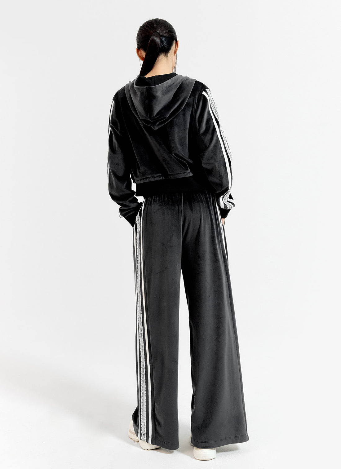 Velour Laceline Wide Pants - Black