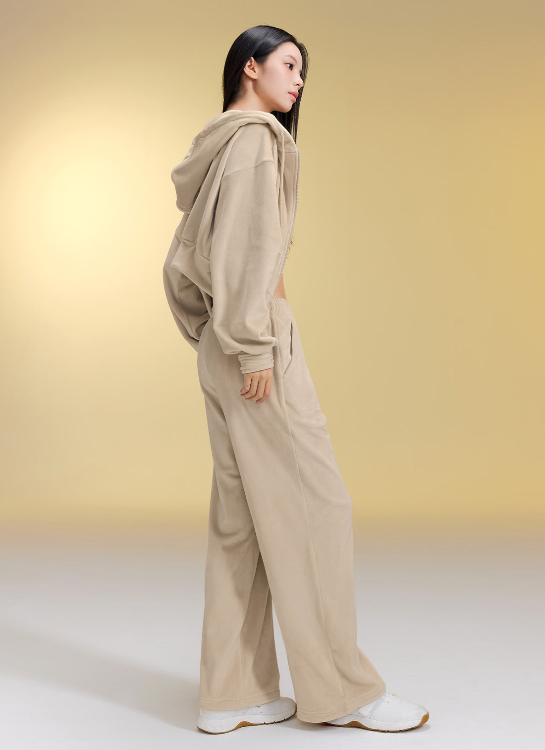 Velour Warm Hood Zip-up - Bake Beige