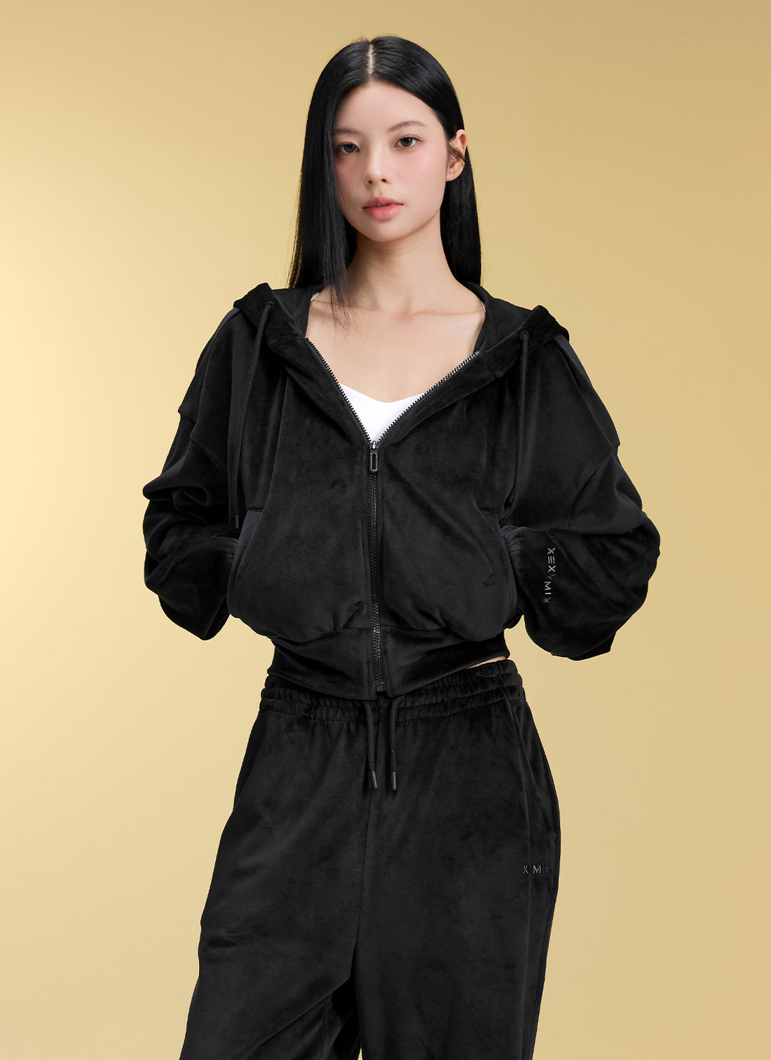 Velour Warm Hood Zip-up - Black