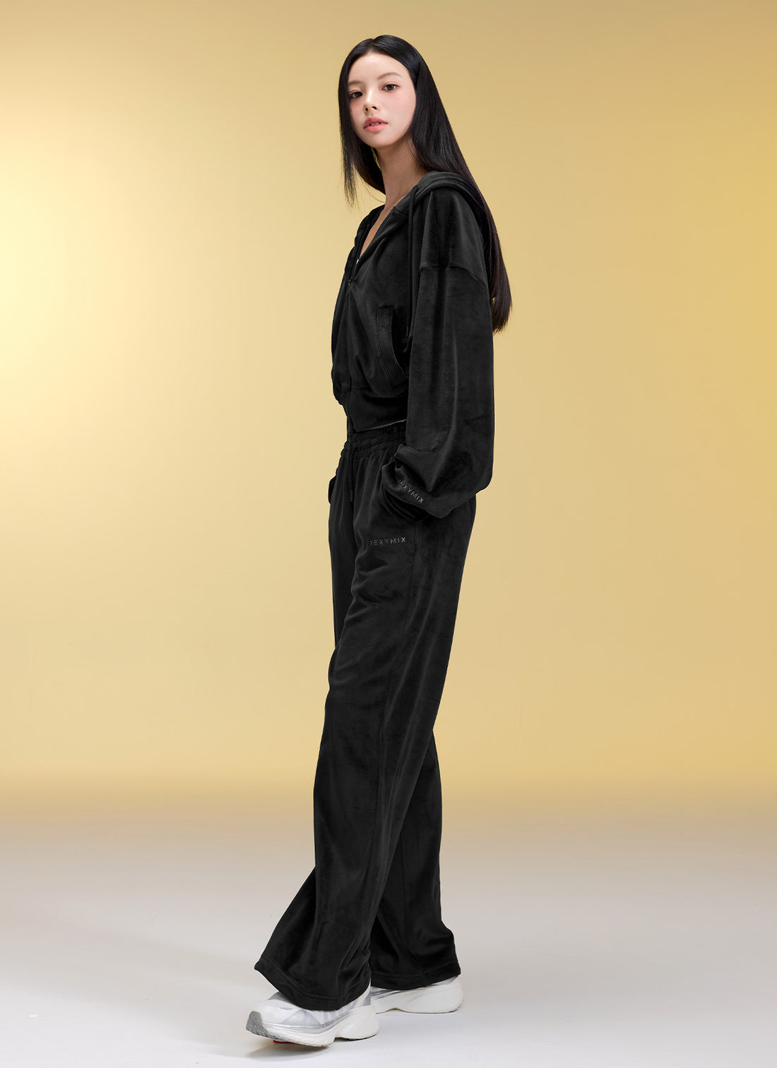Velour Warm Wide Pants - Black
