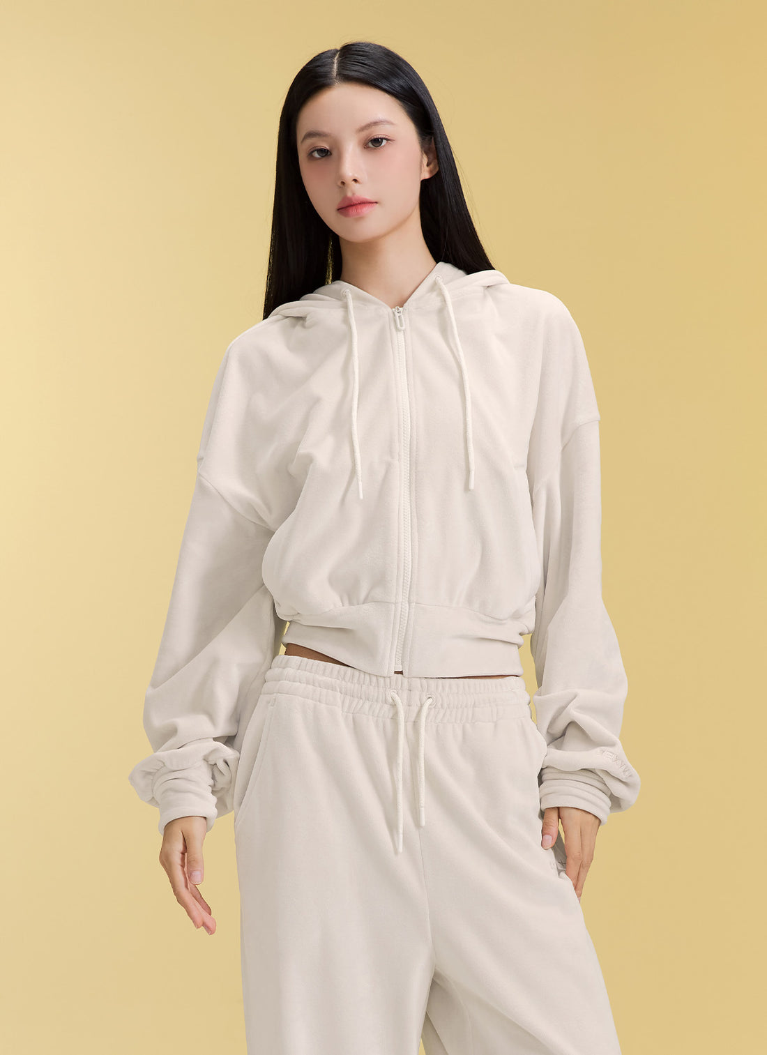 Velour Warm Hood Zip-up - Gelato Cream