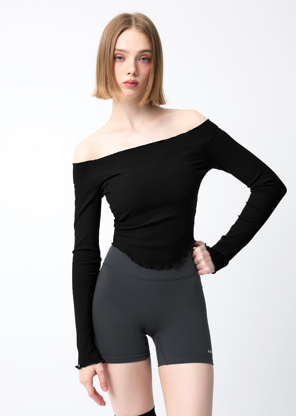 Plie Long Sleeve - Black