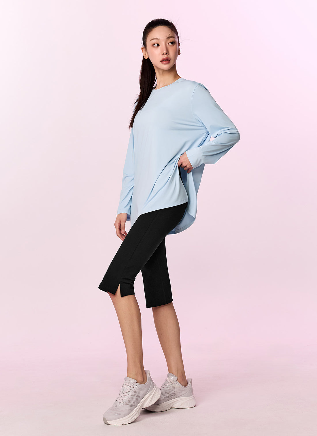 Comfort Fine Capri Leggings - Black