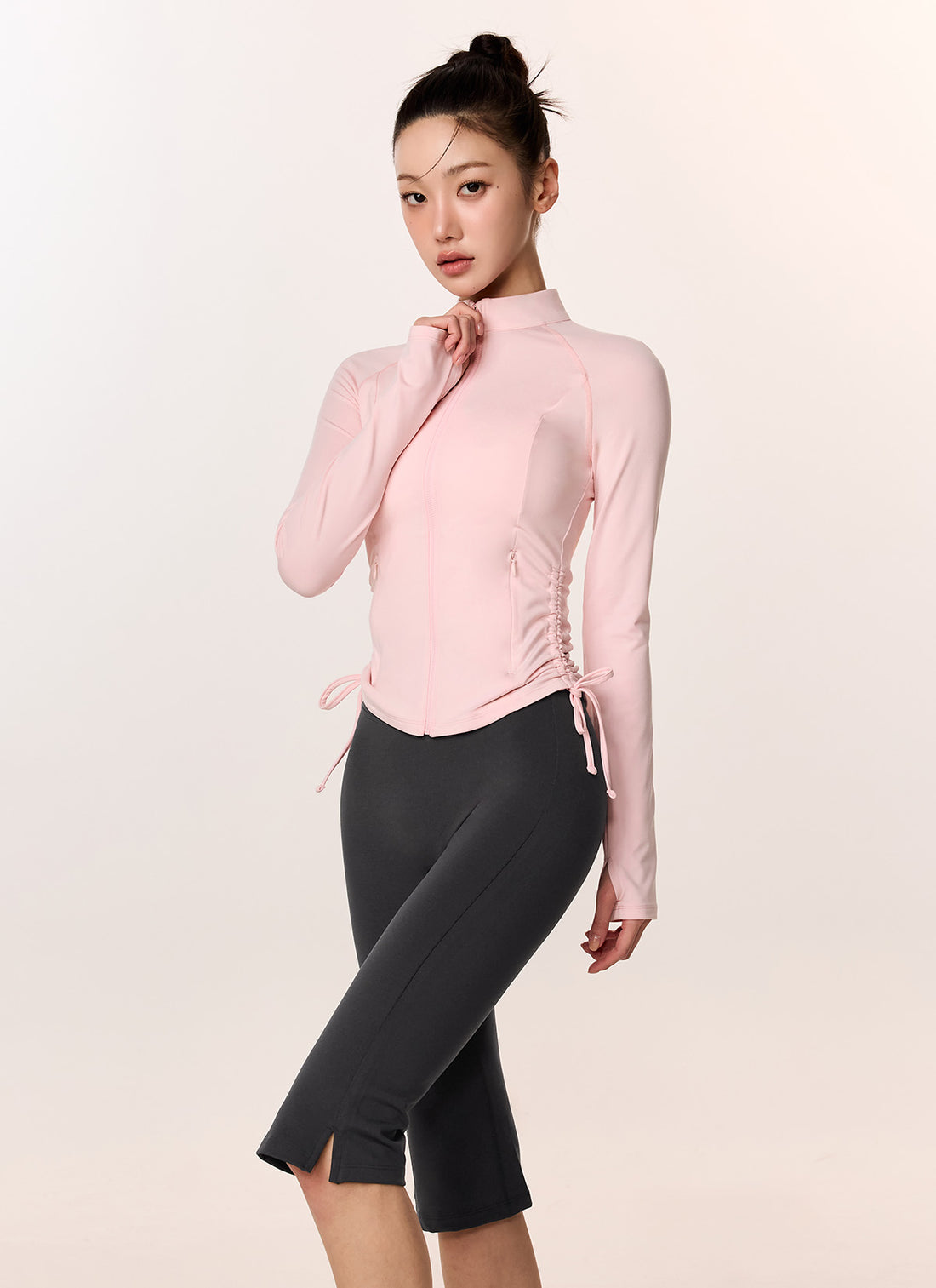 Comfort Fine Capri Leggings - Attention Gray