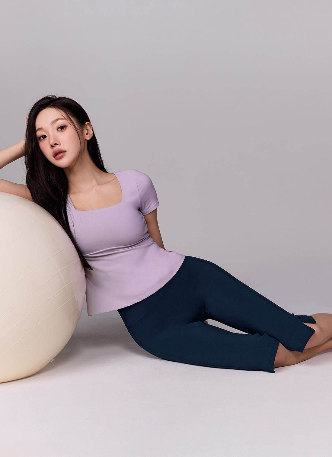 Comfort Fine Capri Leggings - Edge Navy