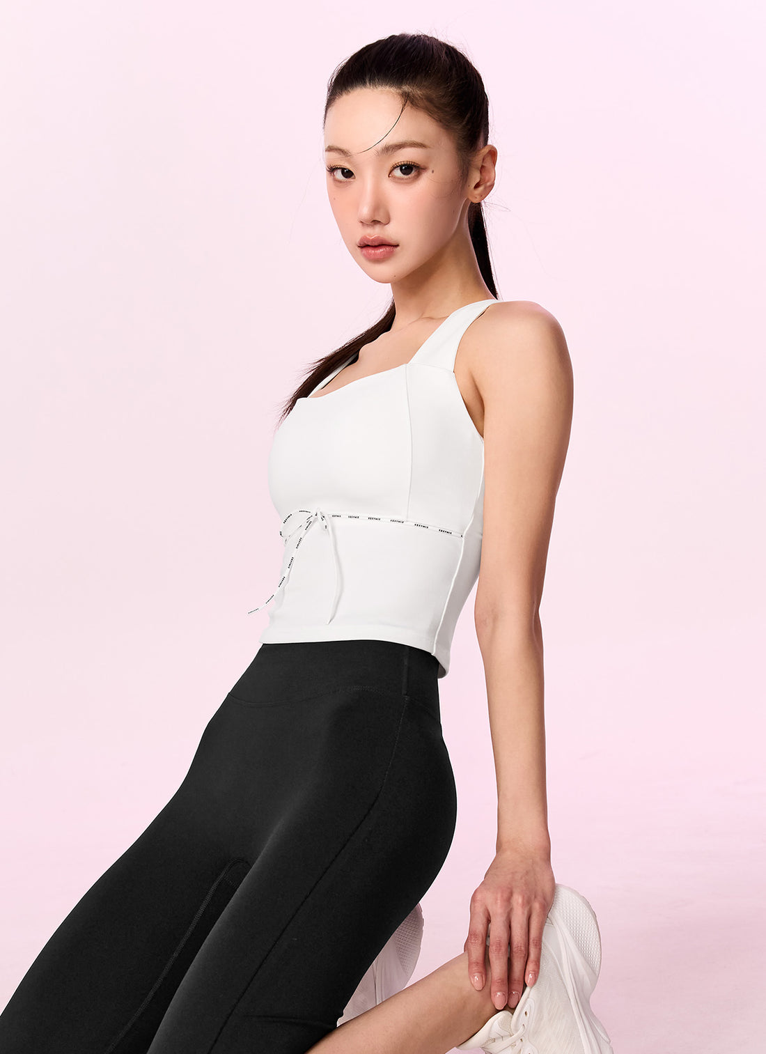 Comfort Fine Logo Piping Crop - White Ivory