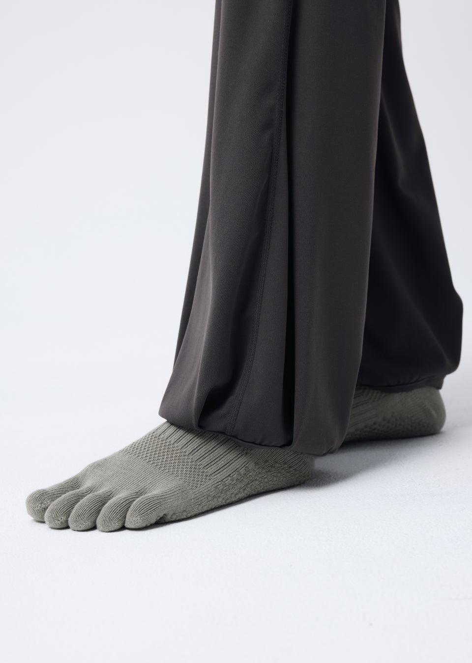 Non-slip Crew Toe Socks