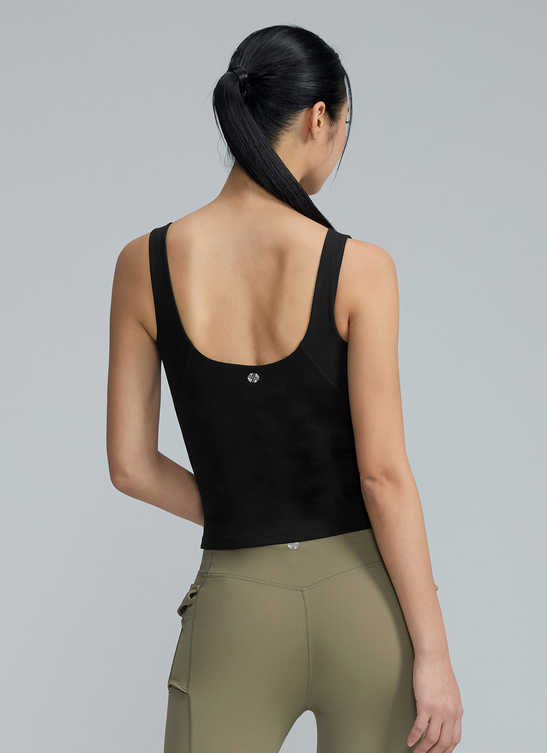 Black Label Signature Breed V-Neck Tank Top - Black