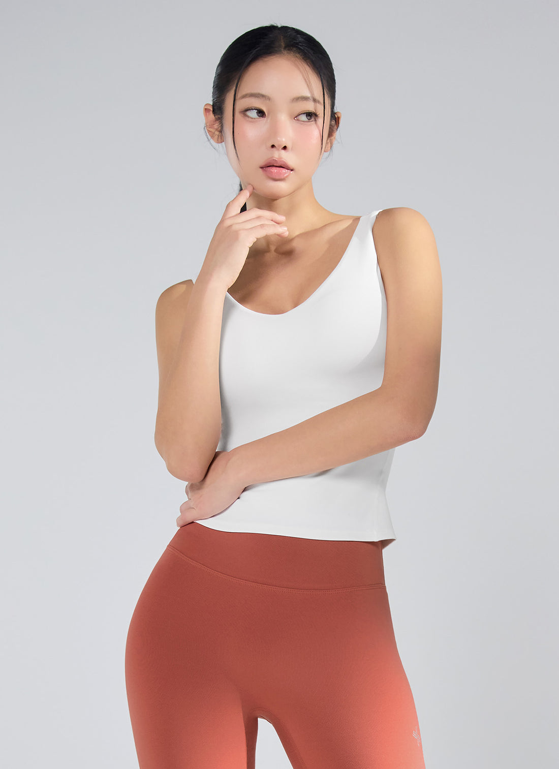 Black Label Signature Breed V-Neck Tank Top - Ivory