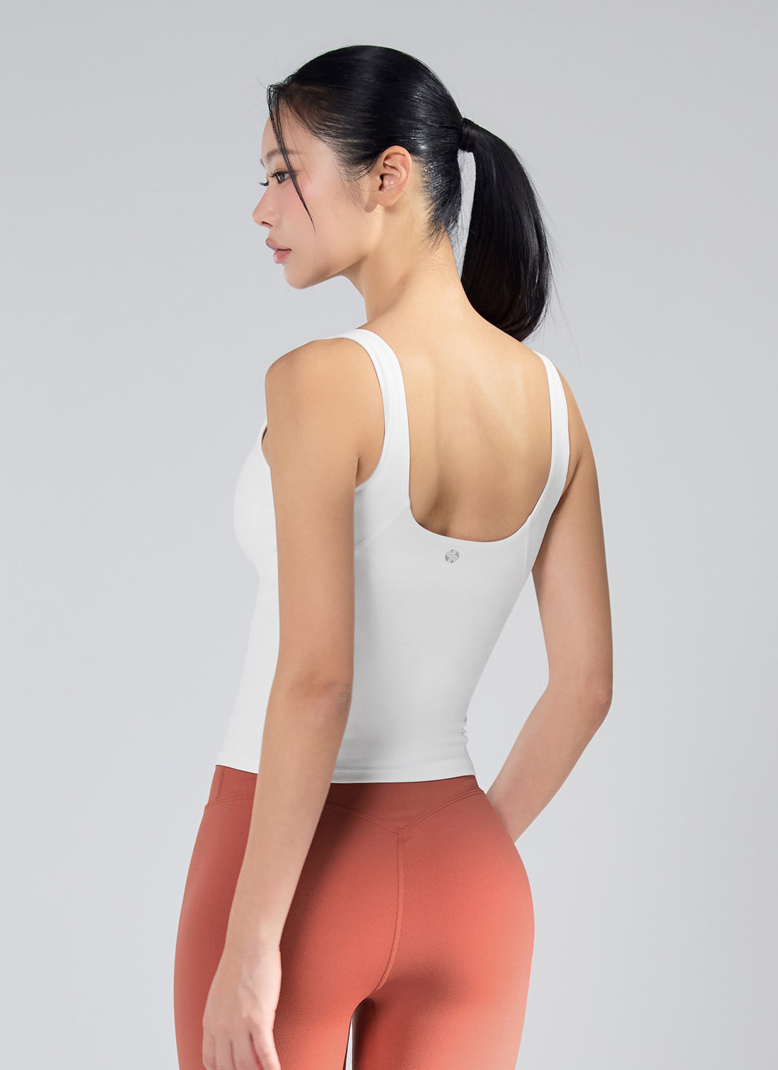 Black Label Signature Breed V-Neck Tank Top - Ivory