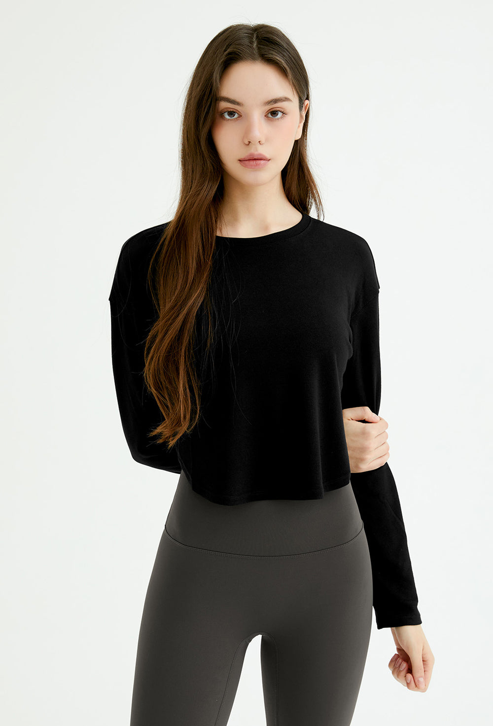 Easy Round Crop Long Sleeve - Black