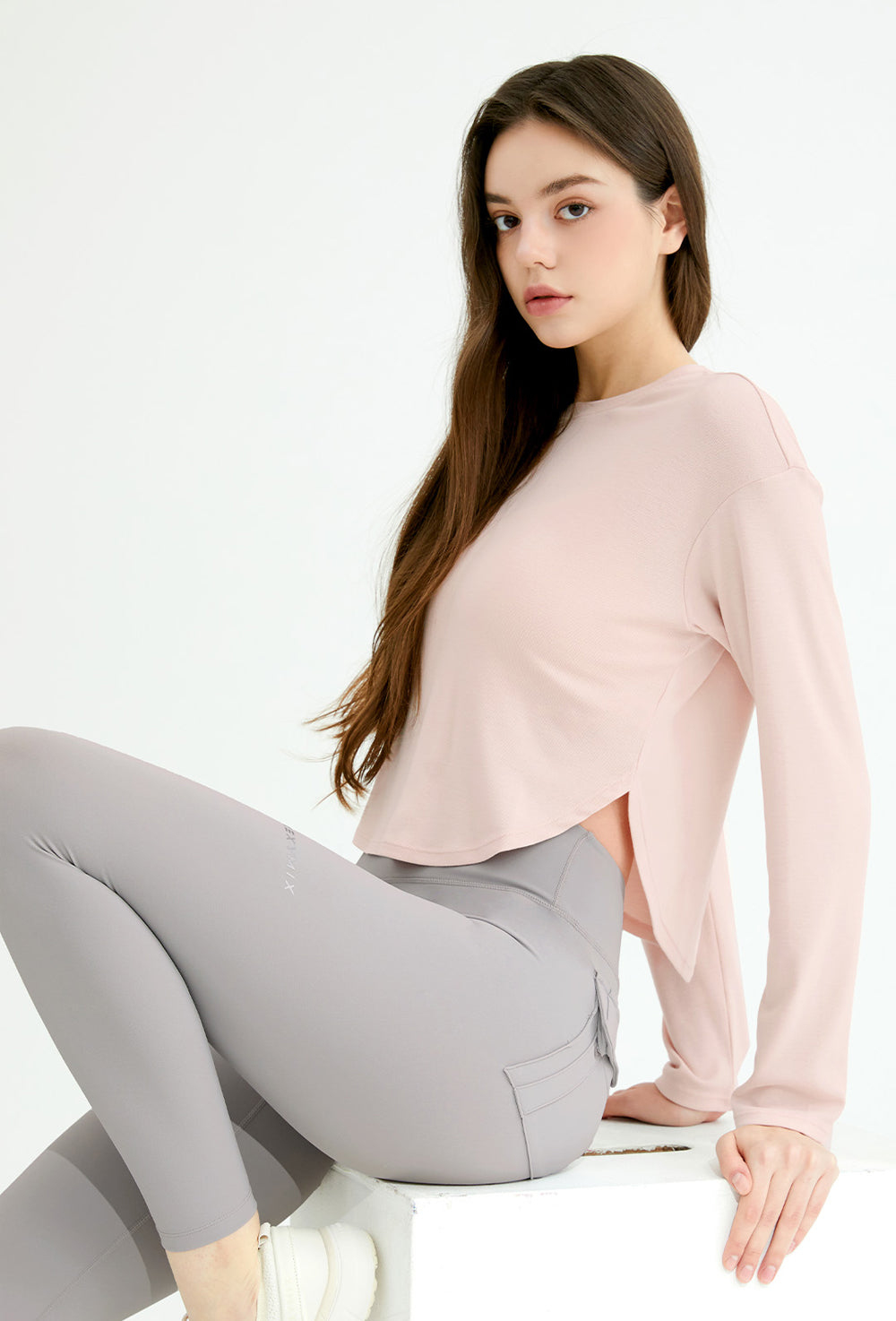 Easy Round Crop Long Sleeve - Soft Pink