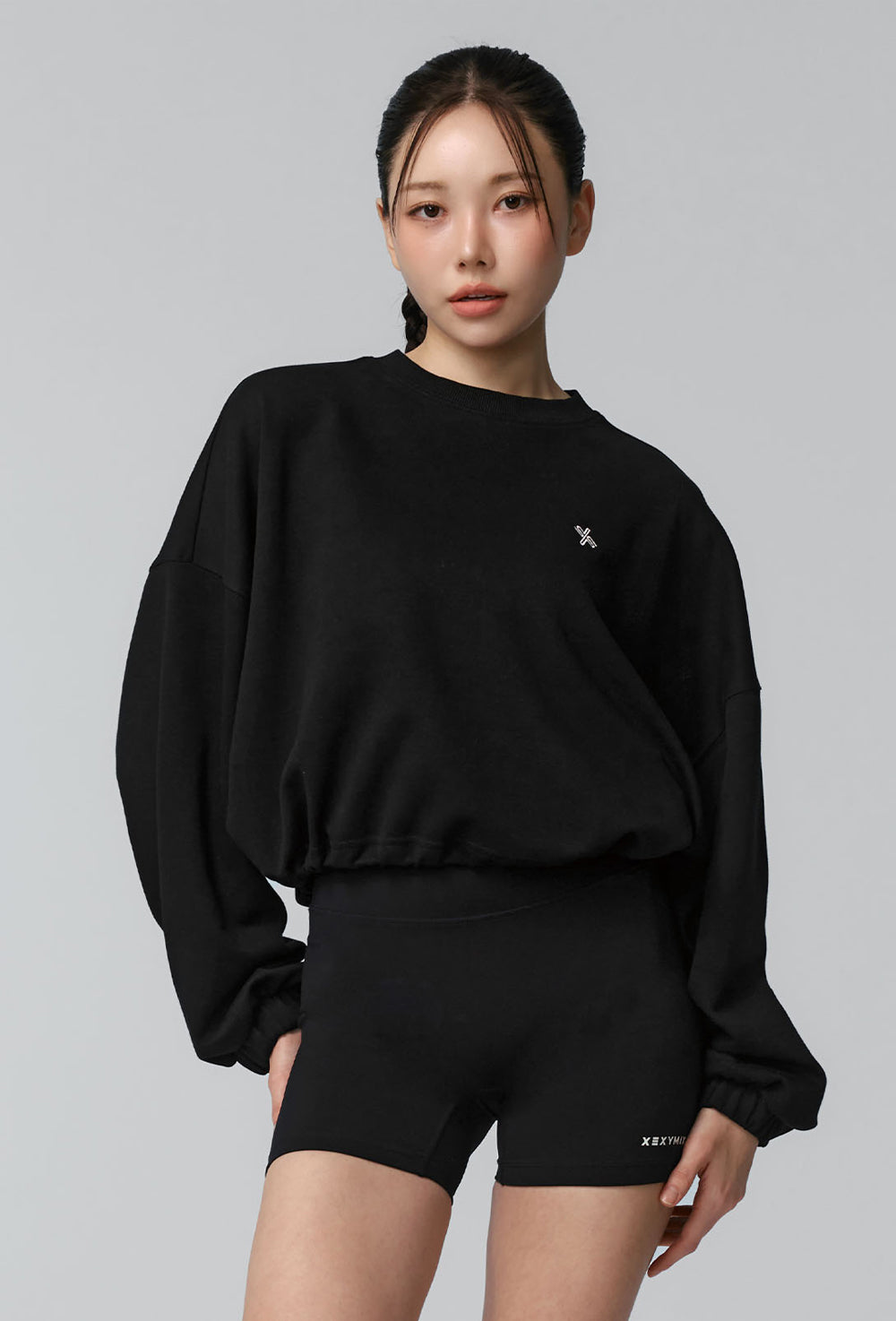 Fine Cotton Loose Fit Cropped Sweatshirt - Black