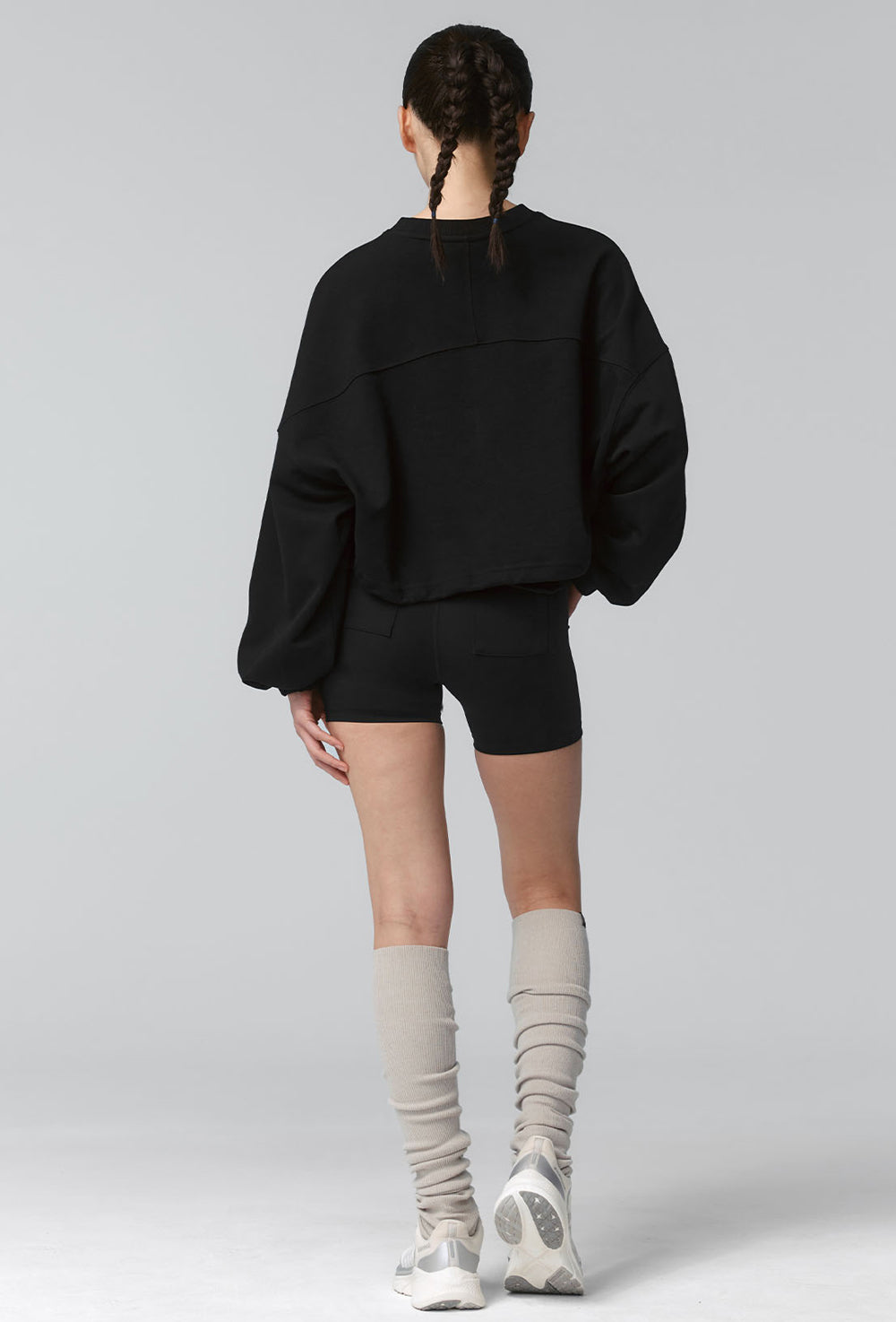 Fine Cotton Loose Fit Cropped Sweatshirt - Black