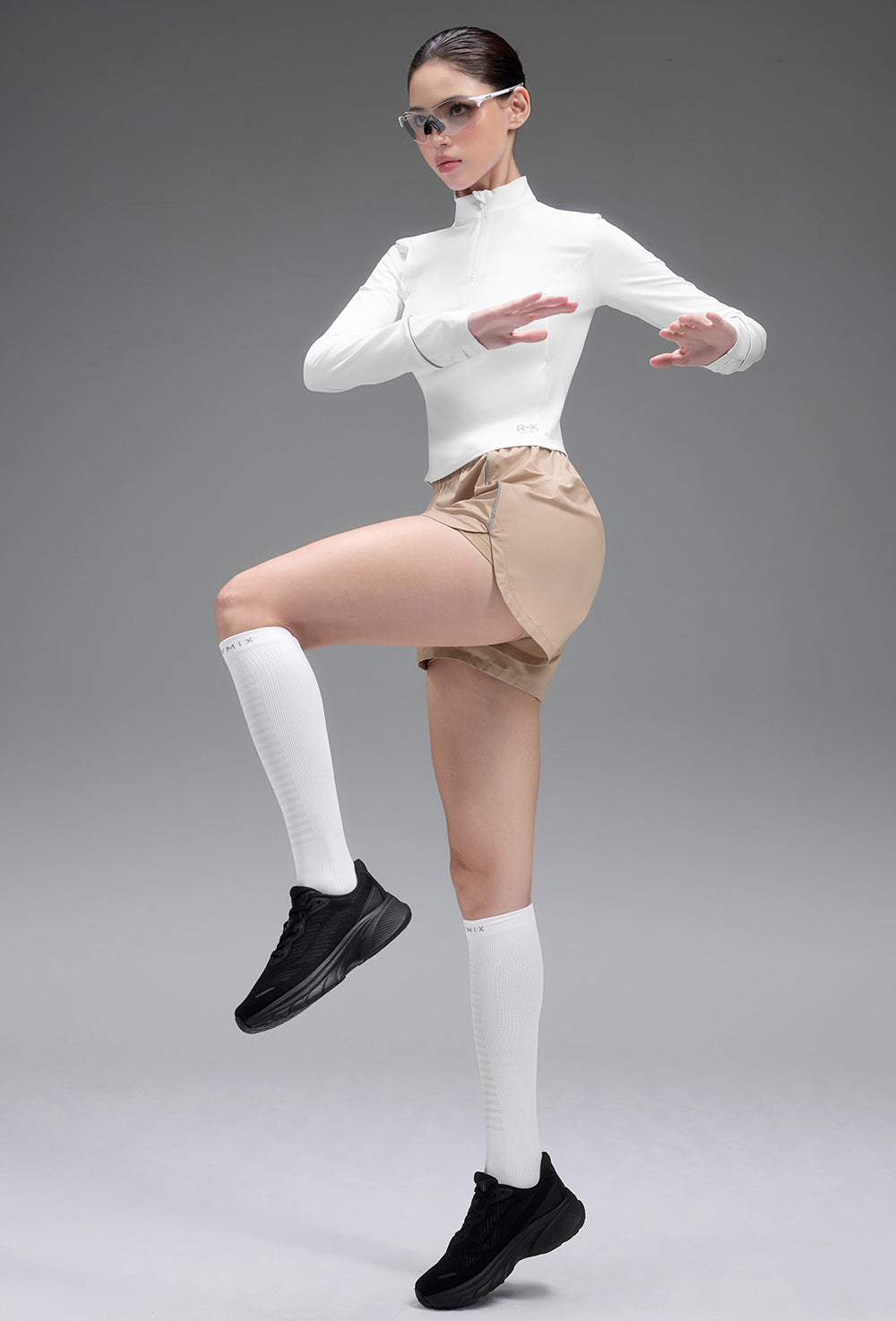 RX Brushed Fingerhole Half Zip-Up - Ivory