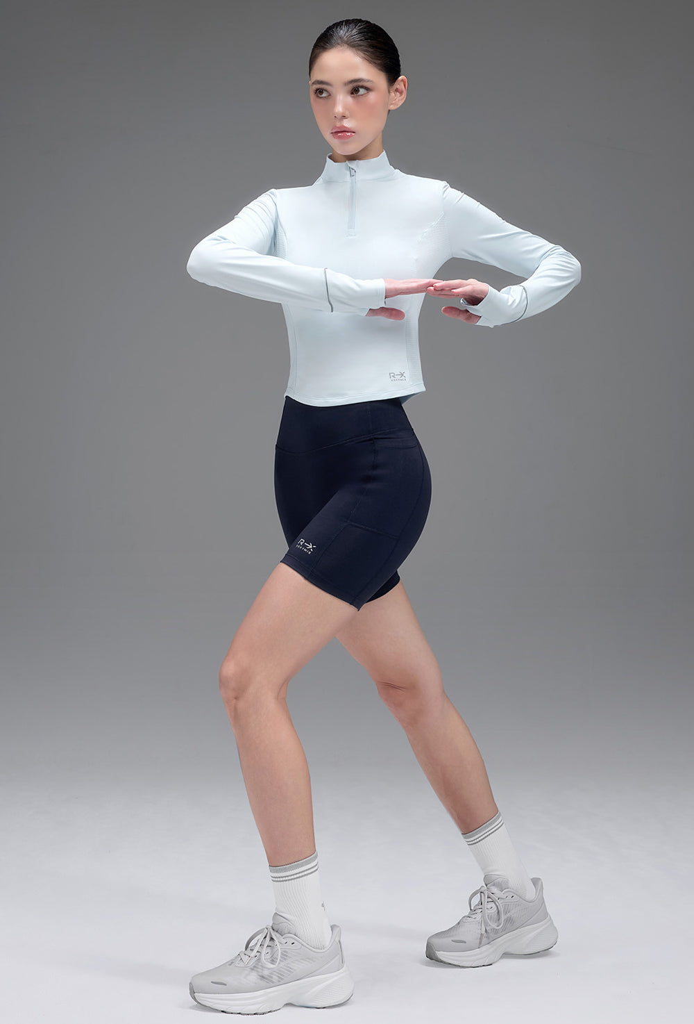 RX Brushed Fingerhole Half Zip-Up - Ice Sky