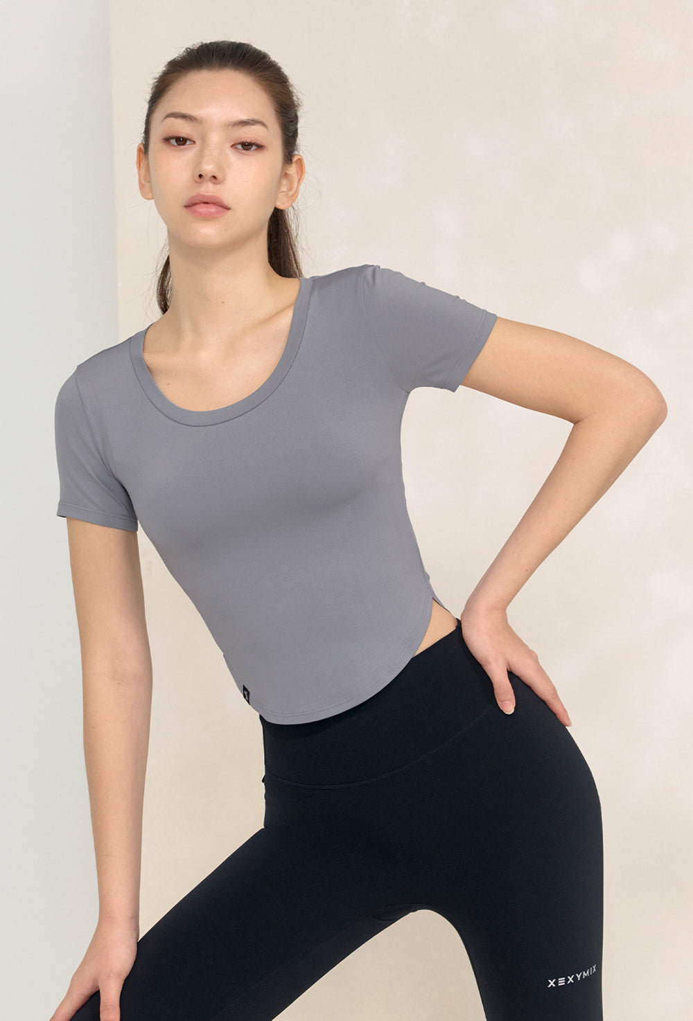 XELLA Light Round Crop Top - London Gray