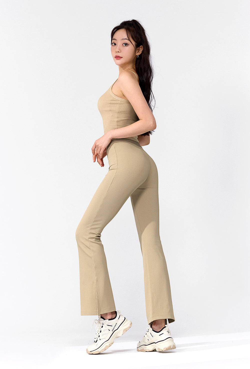 Ribbed Tension In pad Sleeveless - Antique Beige