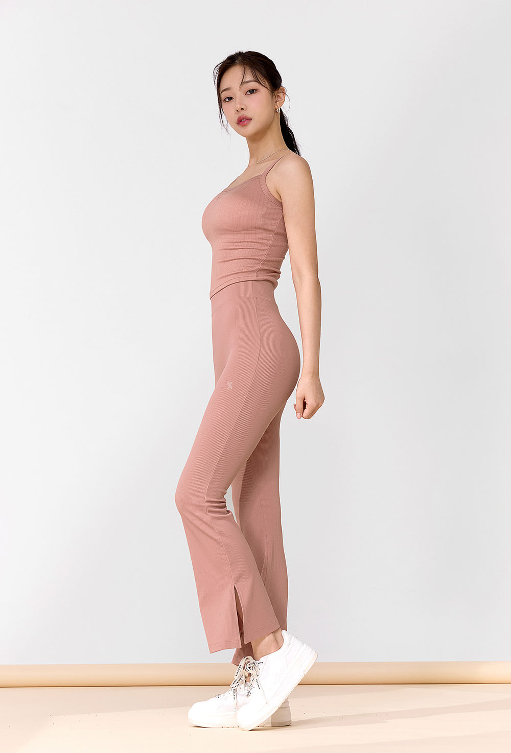 Ribbed Tension In pad Sleeveless - Baroque Rose