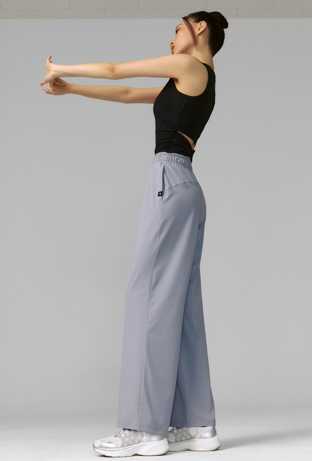 Medium Feather Cooling Wide Pants - Frozen Blue