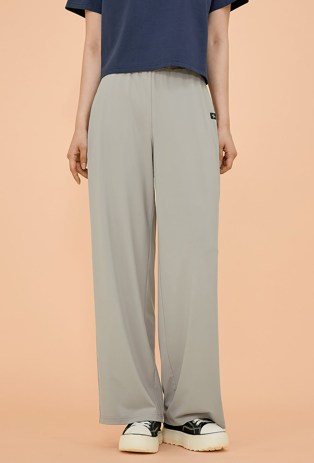 Medium Feather Cooling Wide Pants - Shimmer Gray