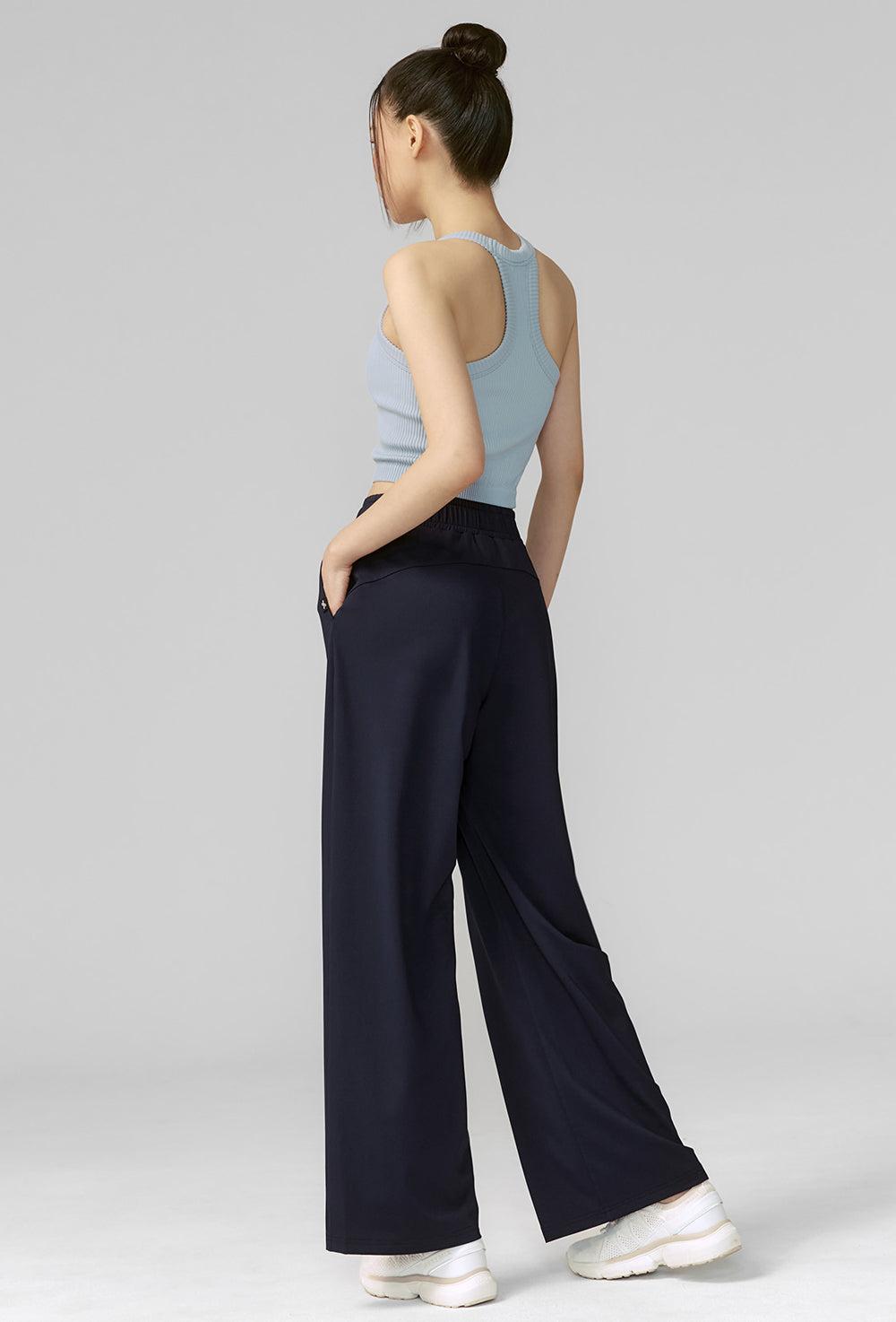 Medium Feather Cooling Wide Pants - Rusty Navy