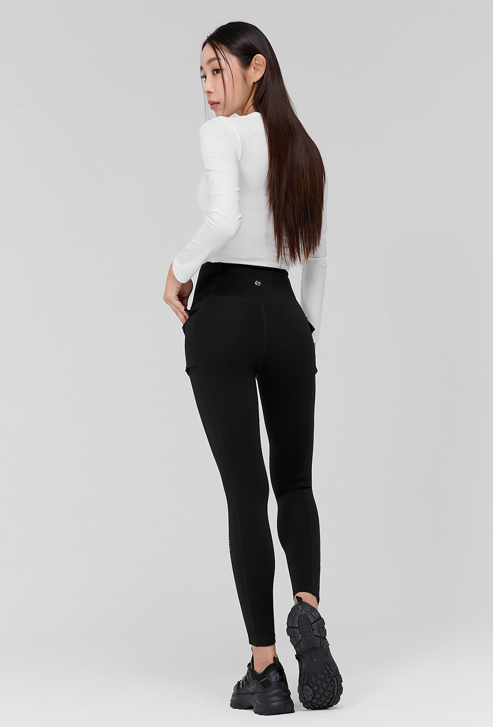 Black Label Signature 360N Out Pocket Leggings - Black