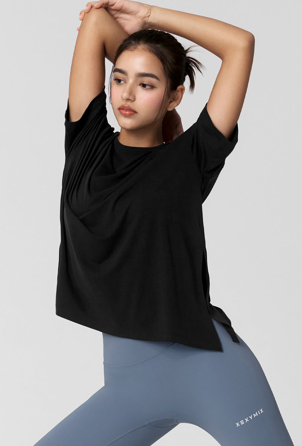 Smooth Unbalanced Slit Short Sleeve - Black